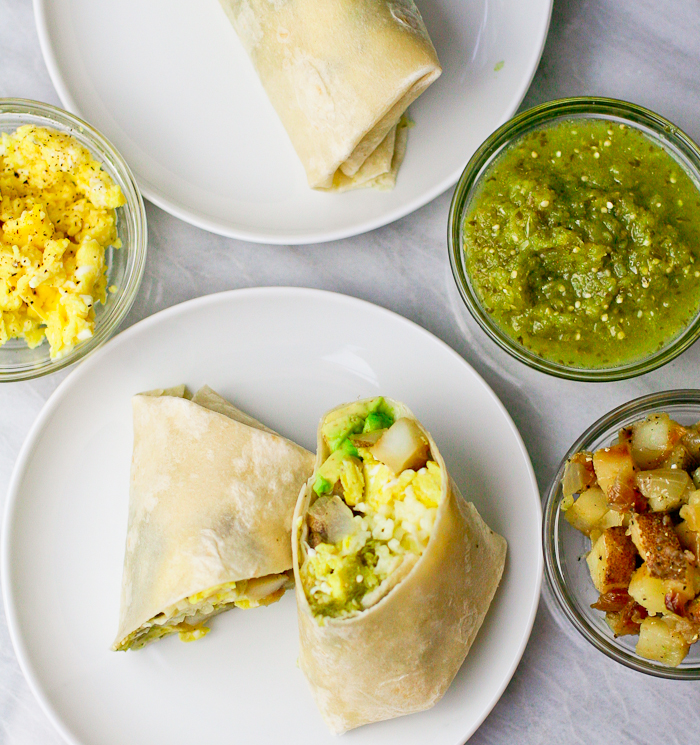 https://www.ericajulson.com/wp-content/uploads/2015/12/Salsa-Verde-Breakfast-Burritos.jpg?utm_source=chatgpt.com